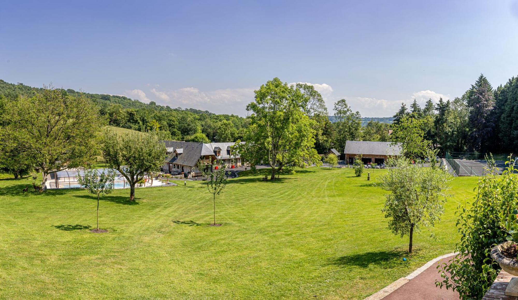 Le Domaine D'Angerville - Chambres D'Hotes ภายนอก รูปภาพ
